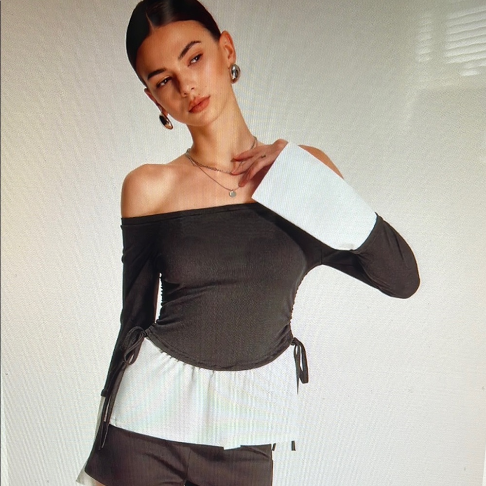 Commense Asymmetrical Black and White Peplum Blouse